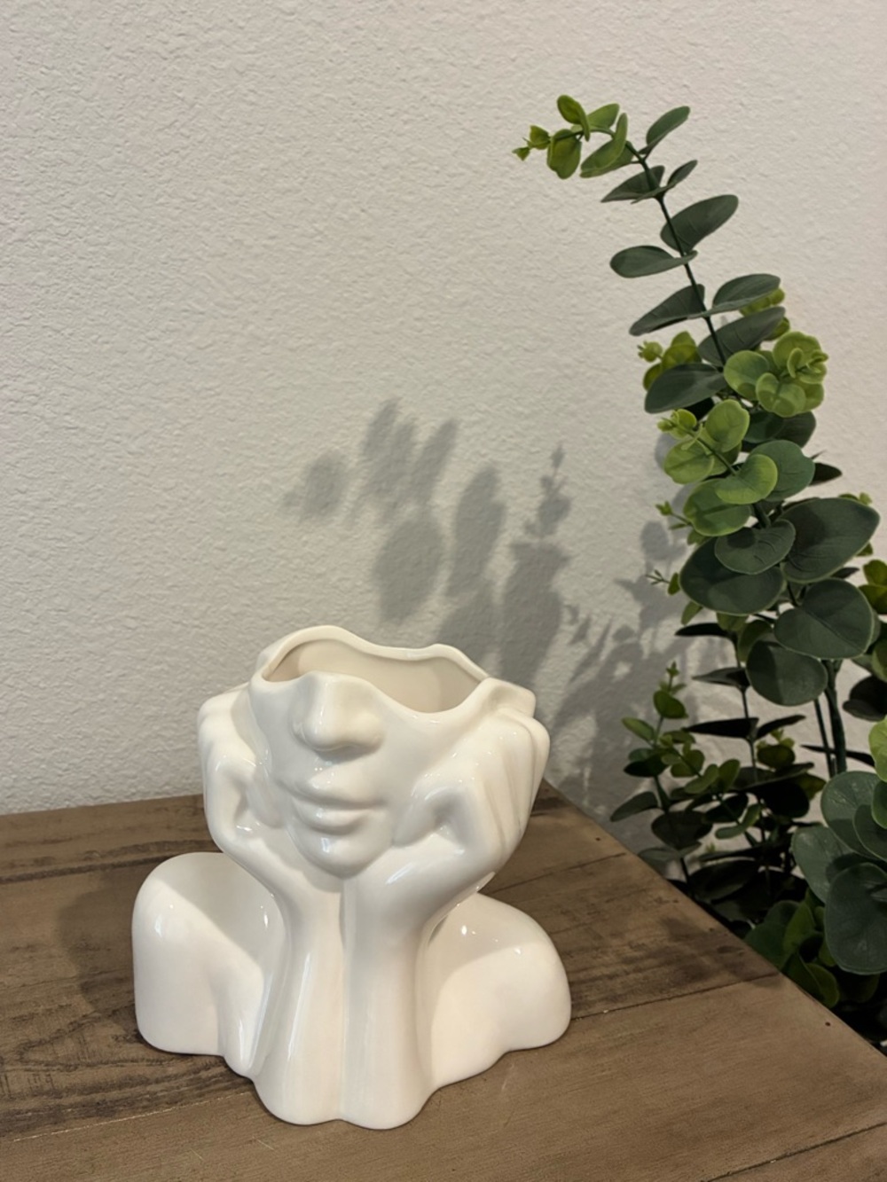 Pretty Face Vase, 6 inch.